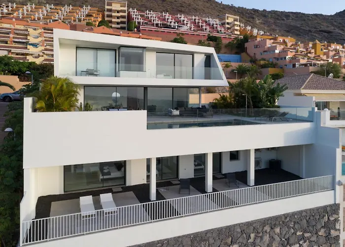 Karat Kai Torviscas * Costa Adeje (Tenerife)