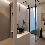 Karat Kai Torviscas 阿德耶
